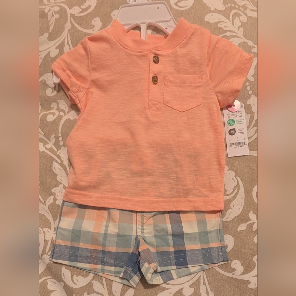 ✨2/$20✨NWT Carter's Peach Polo Shirt with Plaid Shorts